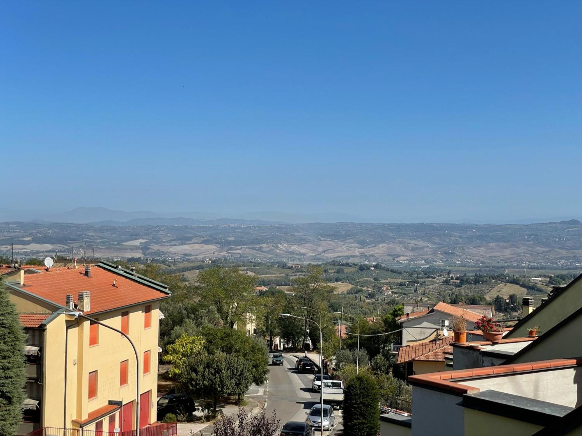 Da Silvia Hotel Gambassi Terme Exterior photo